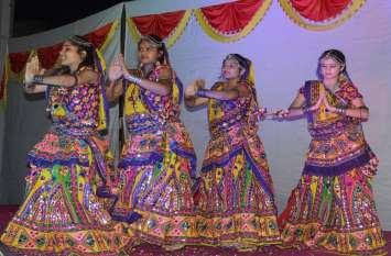 Religious program: Organizing mass Kalash Abhishek of Shri Ji धार्मिक कार्यक्रम: श्री जी के सामूहिक कलश अभिषेक का आयोजन