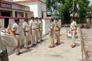 IG Rewa arrives at Singrauli जिले में बढ़ते अपराध पर बोले आइजी: अपराध पर लगाम लगाना थानेदारों की जिम्मेदारी