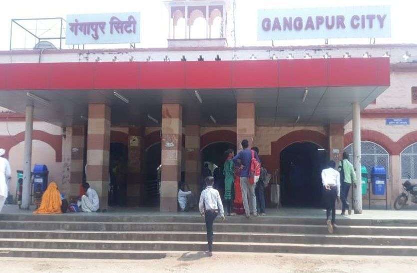 राजधानी को महज एक, दक्षिण से संपर्क अधूरा राजधानी को महज एक, दक्षिण से संपर्क अधूरा