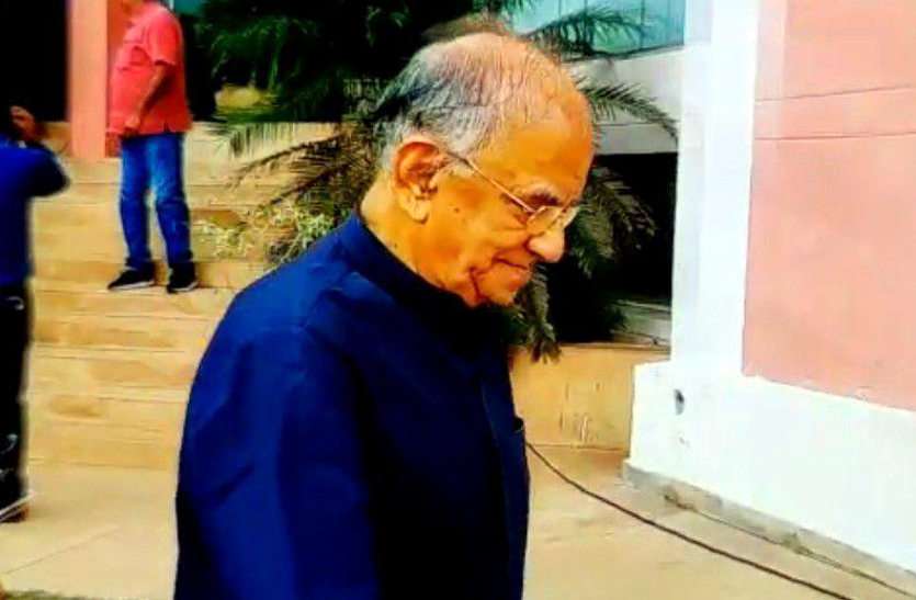 RCA चुनावी मैच से पहले शुरू हुआ राजस्थान में क्रिकेट घमासान, नेताओं की बाउंसर से घबराए 'अंपायर' हुए रवाना