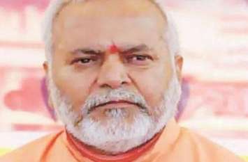Samajwadi Party Ex Spokesperson Tweet On Swami Chinmayanand दिग्गज सपा नेता ने Swami Chinmayanand को दिया यह नाम, जानकर आ जाएगी हंसी