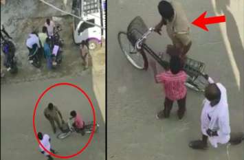 reality check of cycle challan video after motor vehicle act Reality Check: पुलिस ने पार की हद, बैलगाड़ी के बाद पुलिस ने साइकिल का भी काटा चालान!
