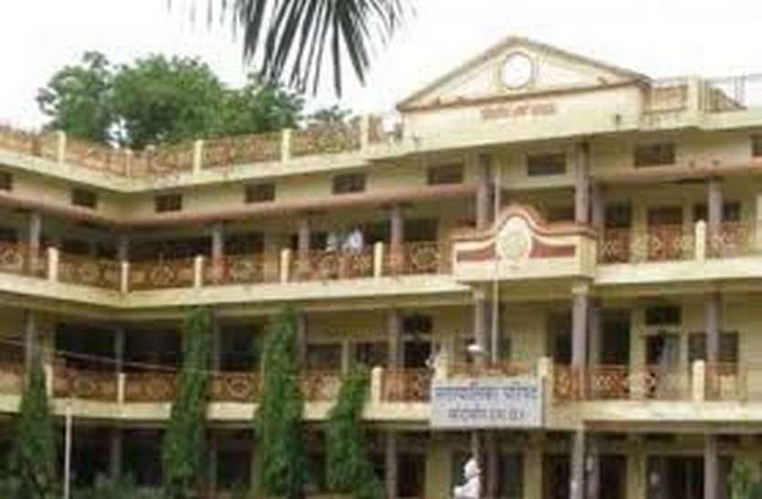 नगर पालिका में सविता होगी 'प्रधानÓ, अब आदेश का इंतजार नगर पालिका में सविता होगी 'प्रधानÓ, अब आदेश का इंतजार