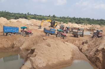 Teams of five departments neutralize ahead of gravel mafia आंकड़े खोल रहे पोल, बजरी माफिया के आगे पांच विभागों की टीम भी हो रही बेअसर