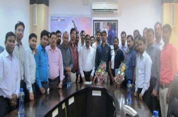 GVK employees take oath of intoxication जीवीके कर्मचारियों ने नशा त्याग का लिया शपथ