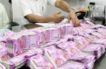 IT raid in MP and Chhattisgarh: 1 billion 10 crore documents seized 1 अरब 10 करोड़ के बोगस दस्तावेज जब्त, आयकर के 200 अधिकारियों की 4 दिन चली जांच