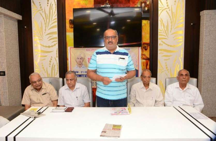 कैंसर का डर भगाएंगे दूर, गोद लेकर बचाएंगे जिंदगी कैंसर का डर भगाएंगे दूर, गोद लेकर बचाएंगे जिंदगी