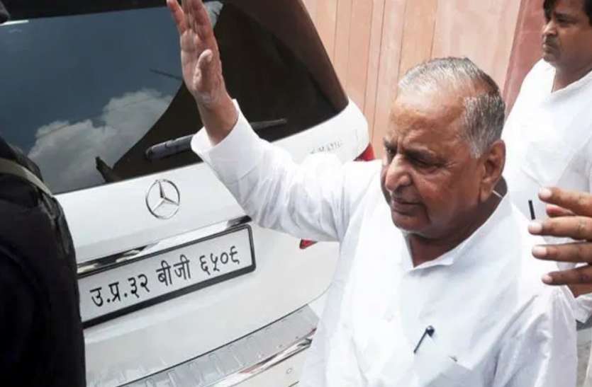 Mulayam BIG NEWS: मुलायम सिंह यादव से यूपी सरकार ने छीनी उनकी luxury car, अब इससे सफर करेंगे नेताजी