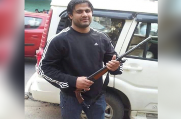 Gangster Papla Gujjar Nepal Connection कुख्यात गैंग्स्टर पपला गुर्जर की लोकेशन के बारे में आई बड़ी खबर, एसओजी की टीम कर रही तलाश