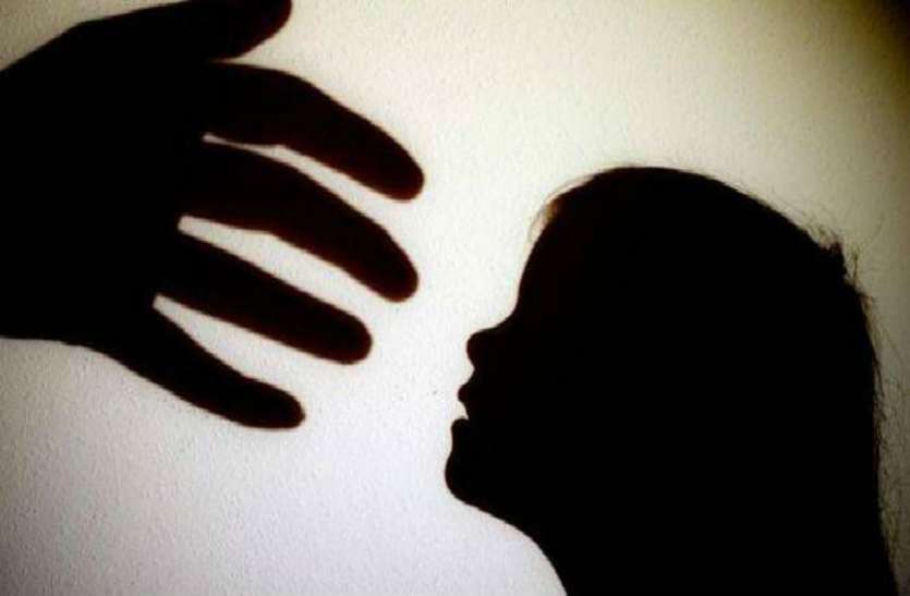 Men Sent Jail Till Death For Girl Child Rape In Alwar तीन साल की मासूम बच्ची से दरिंदे ने किया बलात्कार, खून से लथपथ मिली बालिका, कोर्ट ने सुनाई कठोर सजा