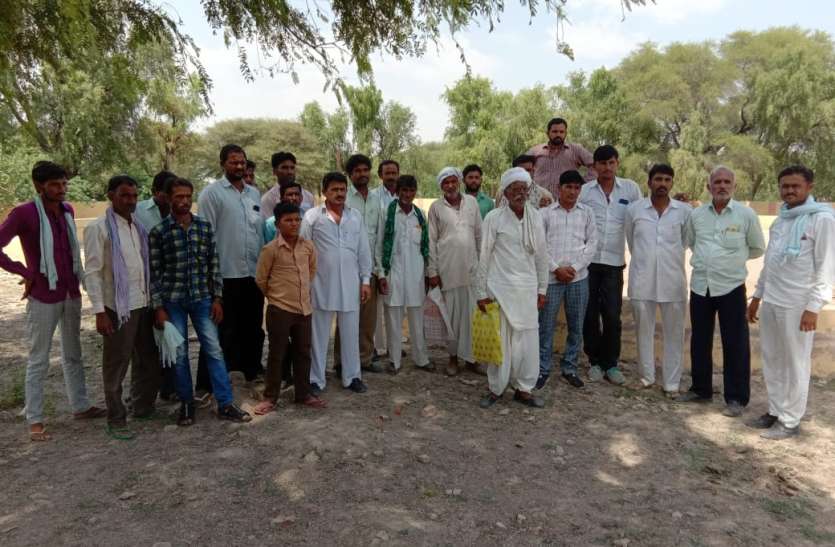 bikaner news- Diggies have not been cleaned for four years चार साल से नहीं हुई डिग्गियों की सफाई, दूषित पानी पीने को विवश