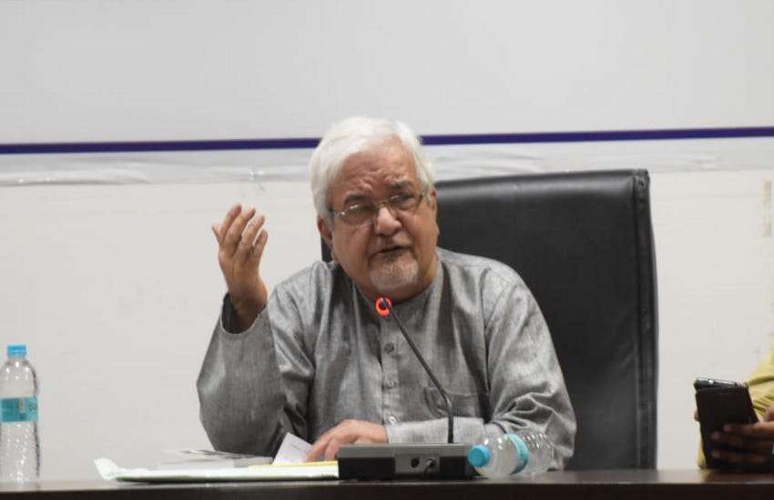 Ahmedabad, GNLU जानिए कानून संचरना पर क्या मानते थे महात्मा गांधी
