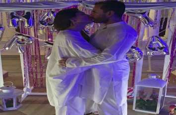 Saif Did French Kiss To Bebo On His Birthday जन्मदिन पर सैफ ने किया बेबो को फ्रेंच किस