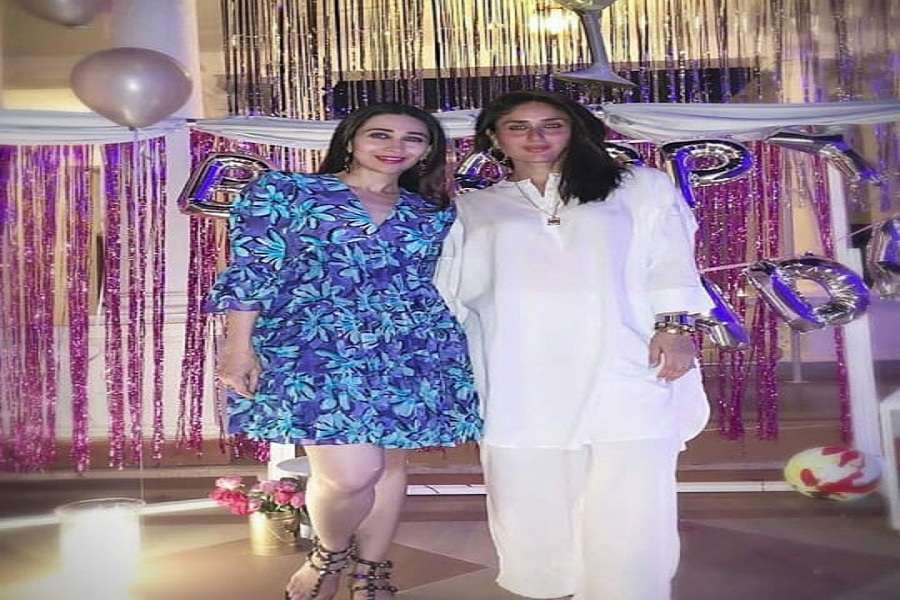 जन्मदिन पर सैफ ने किया बेबो को फ्रेंच किस