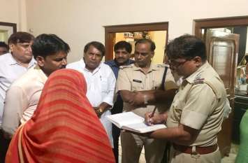 Then deserted house targets thieves फिर सूना मकान चोरों के निशाने पर