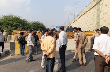 farmers arrive at delhi up border to march in delhi केंद्रीय मंत्री से मिलने हजारों किसान निकले दिल्ली की ओर, बॉर्डर पर पुलिस तैनात