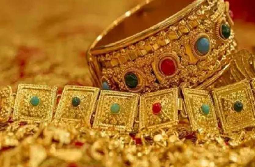 gold4.jpg सोने की कीमतों में गिरावट, 23 कैरेट की कीमत 39 हजार से नीचे