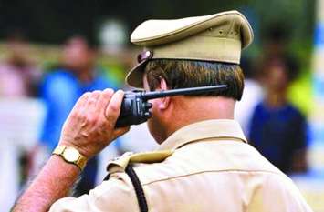 Wife murdered कुल्हाड़ी से वारकर पत्नी की हत्या