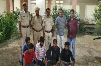 Doda poppy was stolen for child smuggling by giving fifteen thousand r पंद्रह हजार रुपए देकर डोडा पोस्त तस्करी के लिए चोरी कराई थी बाल वाहिनी बस