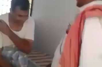 chaukee incharge took bribe from poor laborer, video goes viral, SP suspended the inspector चौकी इंचार्ज ने गरीब मजदूर से ली रिश्वत,वीडियो हुआ वायरल, एसपी ने दरोगा को किया निलंबित