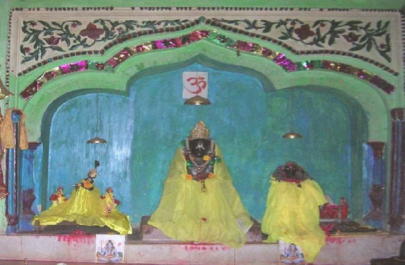 famous temple maa Ugratara in India भारत के एक प्रसिद्ध मंदिर की अनोखी परंपरा,जहां आज से शुरू हुआ 16 दिवसीय नवरात्र महोत्सव