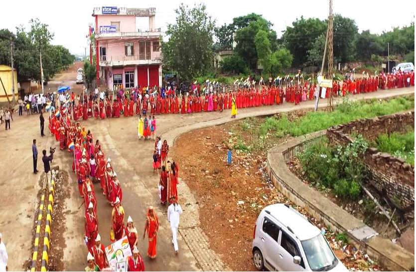 Slaughterhouse should be closed first to protect the cow गोवंश की रक्षा के लिए सबसे पहले कत्लखाने बंद हो