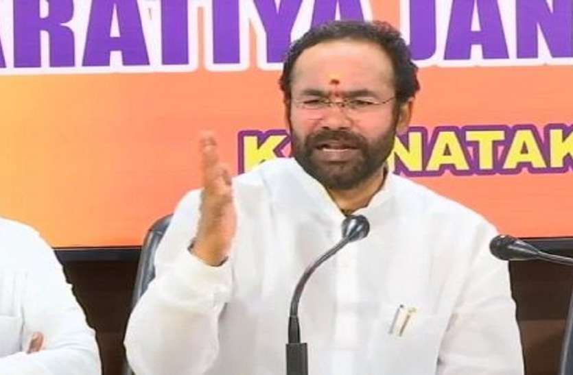8_1.jpg मोदी सरकार का बड़ा ऐलान, खुलेंगे घाटी में बंद पड़े 50 हजार स्कूल-कॉलेज और मंदिर