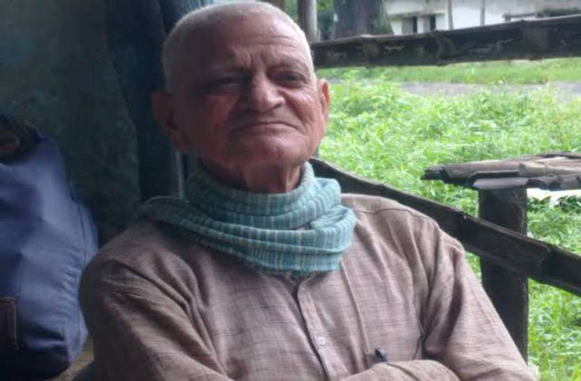 नहीं रहे आदिवासियों के मसीहा डॉ. प्रभुदत्त खेड़ा, CM भूपेश ने किया शोक व्यक्त नहीं रहे आदिवासियों के मसीहा डॉ. प्रभुदत्त खेड़ा, CM भूपेश ने किया शोक व्यक्त