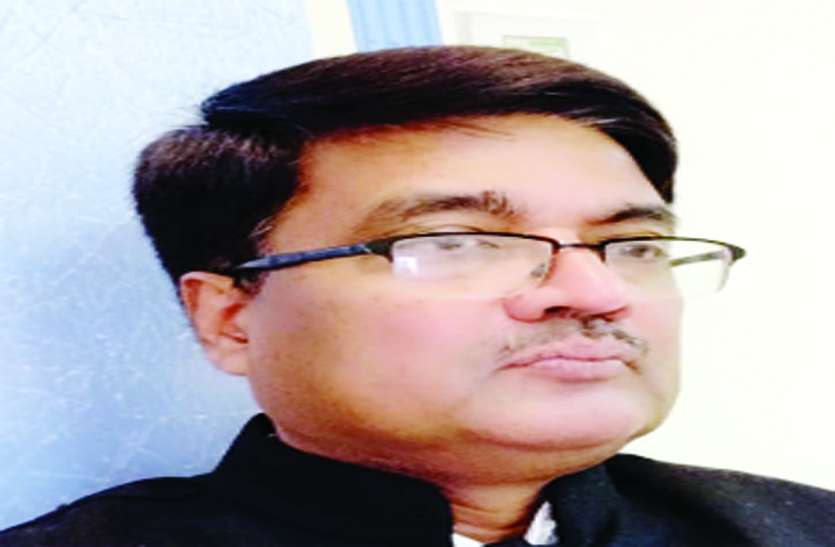 आठ साल राजाखेड़ा में पढ़े हैं नए कलक्टर आठ साल राजाखेड़ा में पढ़े हैं नए कलक्टर