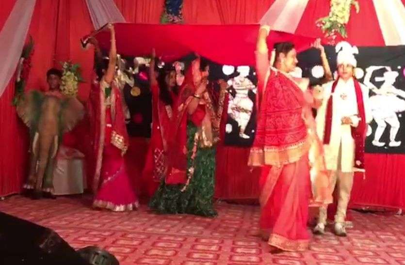 प्रस्तुतियों ने मन मोहा, जवाहर भवन में हुआ कार्यक्रम प्रस्तुतियों ने मन मोहा, जवाहर भवन में हुआ कार्यक्रम