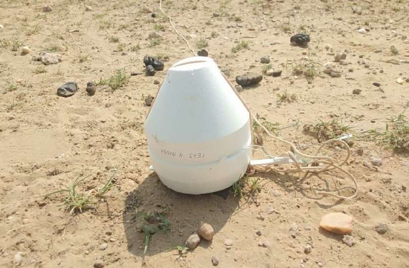 Suspicious balloon and device spread sensation in jaisalmer संदिग्ध गुब्बारे व उपकरण से फैली सनसनी
