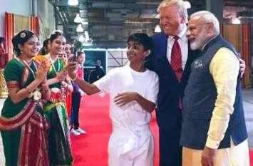 A 9 years kid named Satvik Hegde took selfie with pm modi and trump पीएम मोदी और ट्रंप के साथ सेल्फी खींचकर ये बच्चा बना सुपरस्टार, जानें कौन है ये