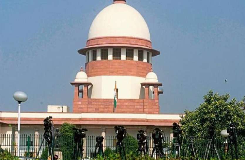 supreme_court.jpg सुप्रीम कोर्ट के 4 नए जजों ने शपथ ली, न्यायालय में कुल 34 हुई जजों की संख्या