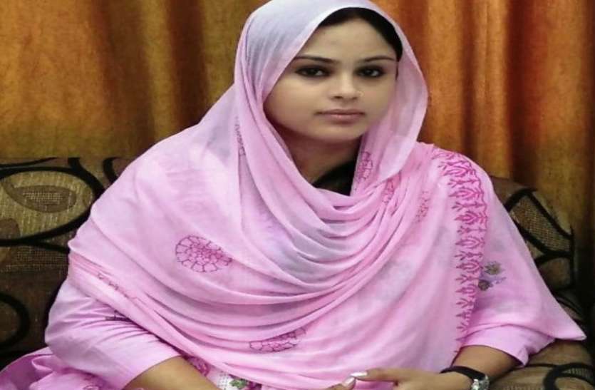 तलाक पीड़ित महिलाओं से संवाद करेंगे सीएम योगी, मिल सकता है कोई तोहफा
