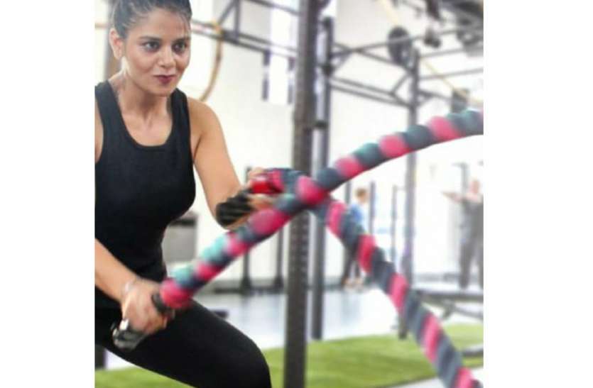 Fitness JBP-2 बोल्ड एंड ब्यूटी लुक के साथ महिलाएं अपनी फिटनेस का भी रखें ध्यान, अपनाएं ये टिप्स