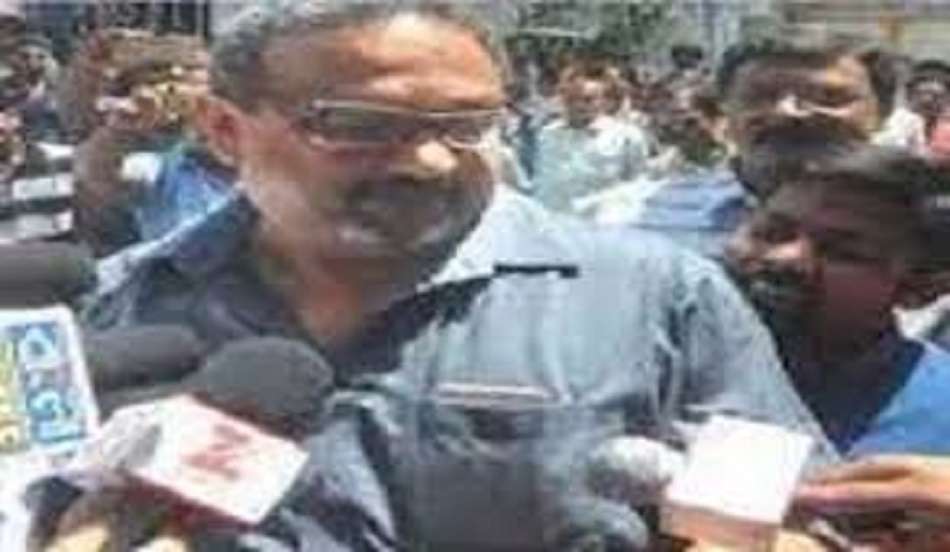 Narada bribery scandal: नारदा काण्ड में पहली गिरफ्तारी, तृणमूल के दर्जन नेता कतार में