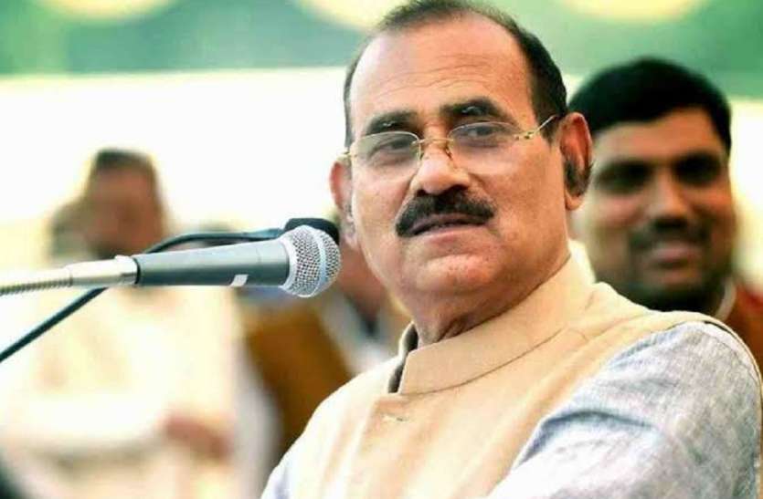 Vijay Mishra विजय मिश्रा को कोर्ट से बड़ी राहत, करोड़ों रुपये का शाॅपिंग काॅम्प्लेक्स तोड़ने पर फिलहाल लगी रोक