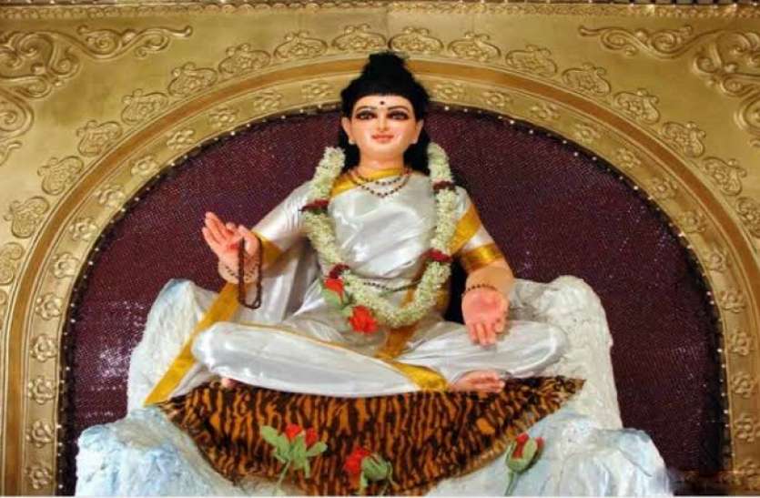 brmhcharini.jpeg शारदीय नवरात्रि 2019 : मां ब्रम्हचारिणी की पूजा में करें सफेद चीजों को शामिल, पूरी होगी मनोकामनाएं