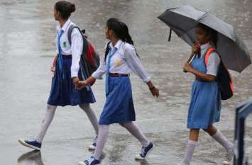 school up to 2 october will be closed डीएम ने फिर दिए आदेश, इस तारीख तक बंद रहेंगे इंटरमीडिएट तक की स्कूल