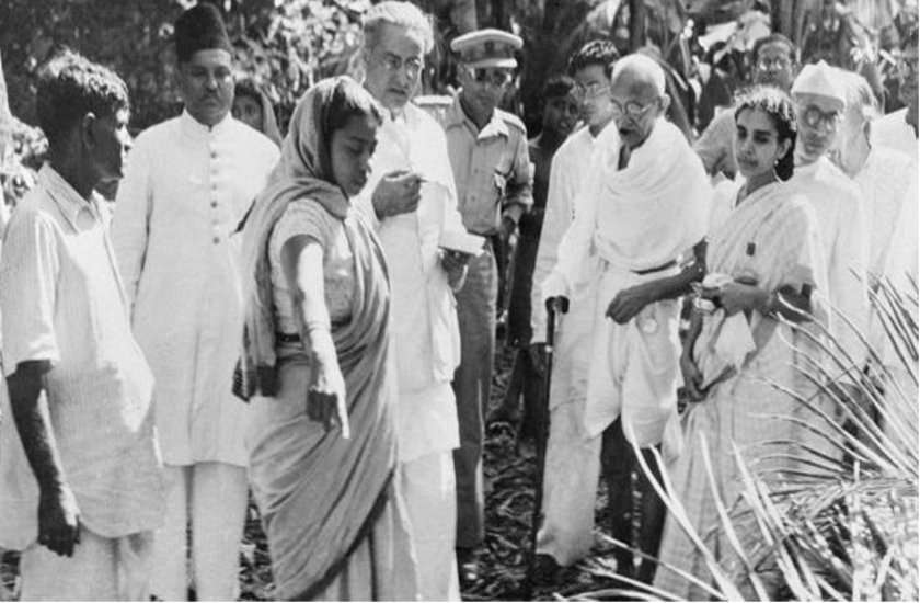 विचार मंथन : सत्य, सेवा और सच्ची धार्मिकता का मार्ग में सुविधाओं की अपेक्षा कष्ट ही अधिक उठाने पडते हैं- महात्मा गांधी