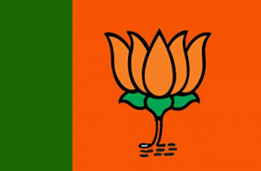 भाजपा हरियाणा चुनाव से पहले भाजपा में शामिल हुए कांग्रेस के दो और इनेलो का एक विधायक