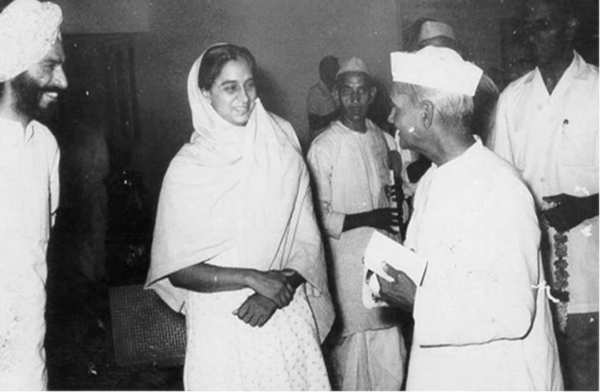 विचार मंथन : झाडू लगाने से मुझे कोइ कष्ट नहीं वरन मेरी मानसिक प्रसन्नता कहीं अधिक बढ़ जाती है- लाल बहादुर शास्त्री