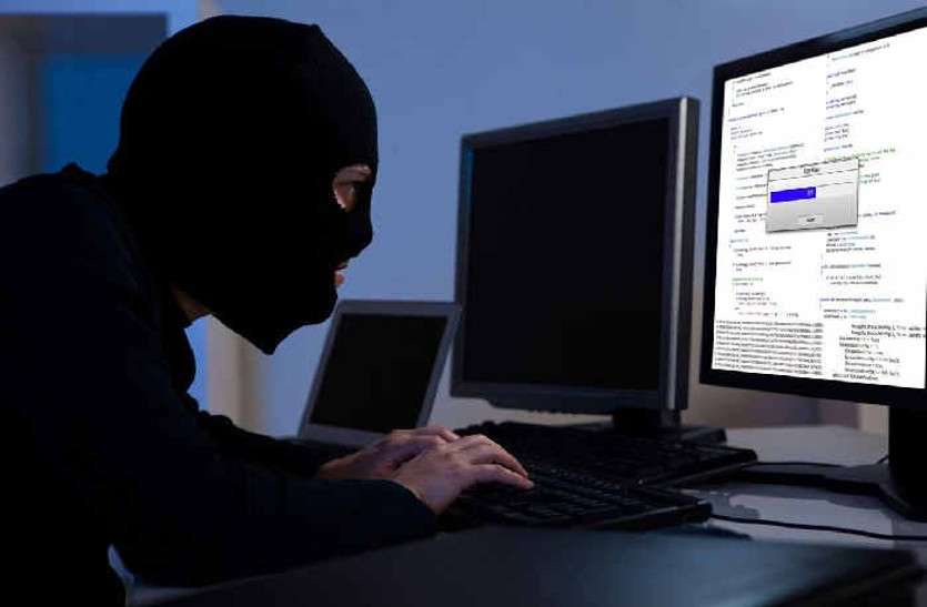fake customer care number : online fraud cyber crime jaipur फर्जी हेल्पलाइन नंबर से साइबर ठगी, युवती के खाते से निकाले डेढ़ लाख रुपए
