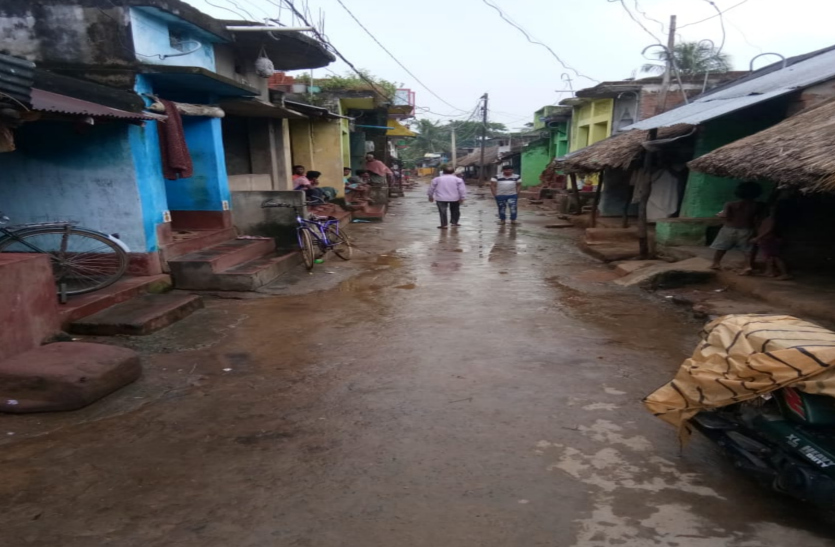 Odisha News जादू टोने के शक में 6 दलितों को बंधक बनाकर मल खिलाया, तनाव के बाद गांव में सन्नाटा