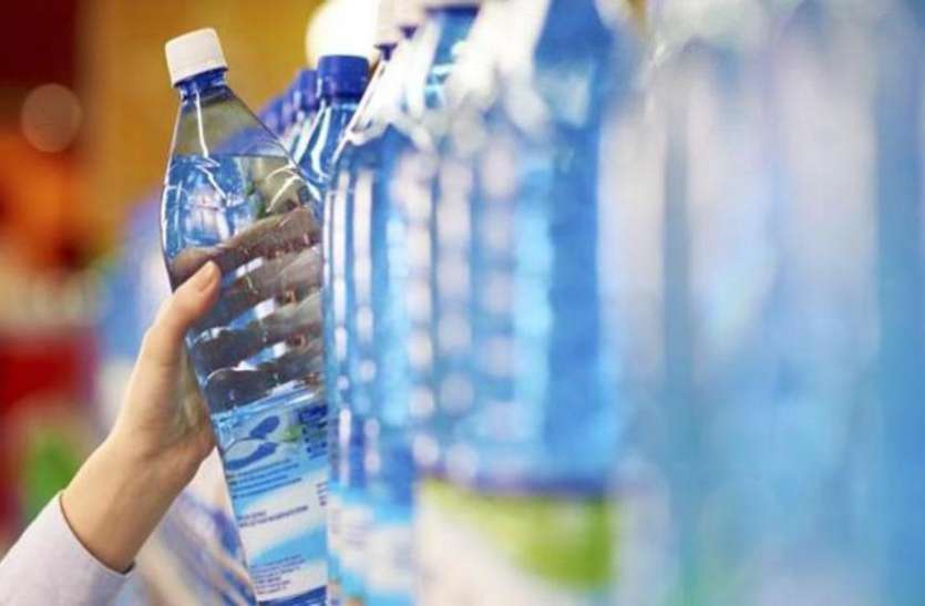 plastic सिंगल यूज प्लास्टिक पर पूरी तरह से नहीं लगाया बैन, सरकार ने कहा - इकोनॉमी में आ सकती है सुस्ती