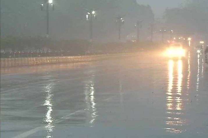 delhi-rain-1550116664.jpg