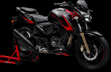 TVS Apache RTR 200 4V launched with bluetooth connectivity लॉन्च हुई ब्लूटूथ वाली TVS Apache RTR 200 4V, एक्सीडेंट से पहले भेजेगी अलर्ट