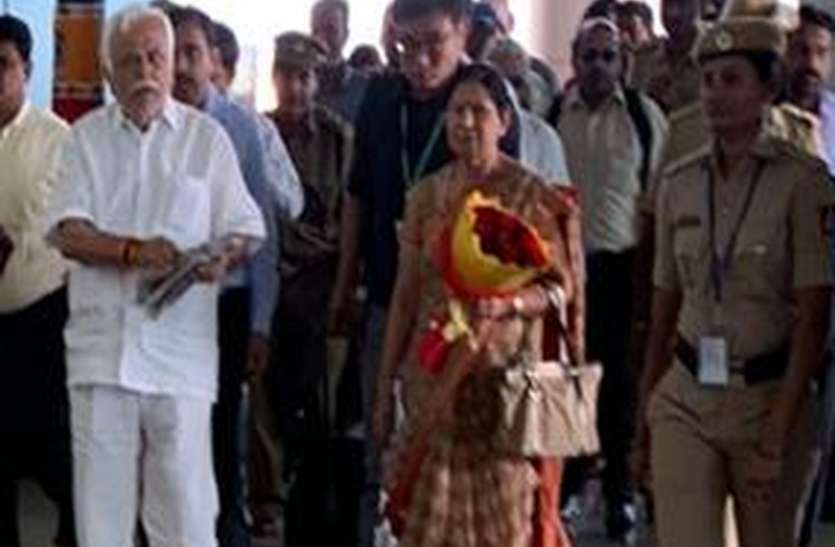 बाढ़ राहत में केन्द्र मंजूर करे न्यूनतम पांच हजार करोड़ की राशि बाढ़ राहत में केन्द्र मंजूर करे न्यूनतम पांच हजार करोड़ की राशि