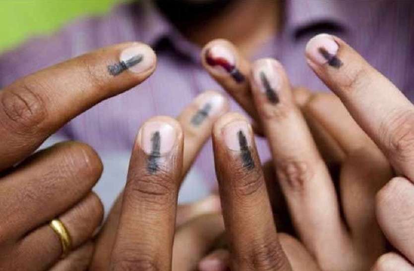हरियाणा चुनाव: वोट वहां, डोरे यहां हरियाणा चुनाव: वोट वहां, डोरे यहां
