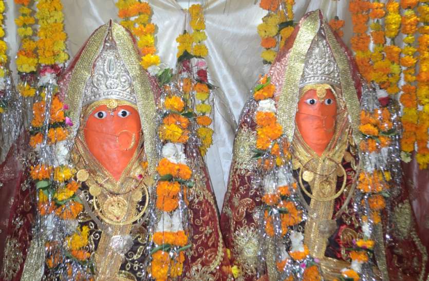 कभी डकैतों की आस्था का केंद्र होता था मां शीतला का दरबार कभी डकैतों की आस्था का केंद्र होता था मां शीतला का दरबार